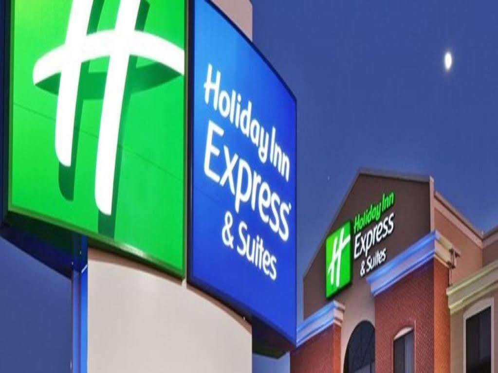 Holiday Inn Express & Suites Austin Nw - Four Points, An Ihg Hotel Exterior photo